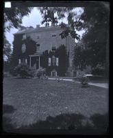 Founder's Hall, east end, Haverford [College] [graphic].