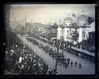 G[rand] A[rmy of the] R[epublic] in the parade [marching down Broad Street, Constitutional Centennial Celebration, Philadelphia] [graphic].