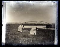 [Two women in a field, Sea Girt, NJ] [graphic].