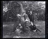 Group at Allaire, [NJ]. Father, Mother, Bessie, Sam, Anne & Mary Emlen [graphic]