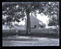 Robert Morris' house at Tilton's Corner, from across road, [Sea Girt, NJ] [graphic].