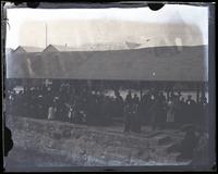 [Crowd at wharf, Hamilton to see Orinoco off, Bermuda] [graphic].