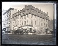 The London Hotel, N.W. corner 7th & Arch. Soon to be torn down [graphic].