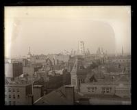 View of city from roof of building [715-719 Arch St.], Looking W., [Philadelphia] [graphic].