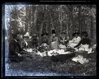 [Party at dinner in woods at Highlands, NJ. Father, Helen Morris, Mr. Samuel, Bess, Fannie Garrett, Fred Strawbridge, Mary Taylor, & Mother] [graphic].