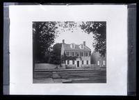 [Copy of Hinkle's picture of Deshler-Morris house 4782 Main St. To send with Perot Reunion invitations] [graphic].