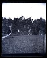 E[lliston] P[erot] M[orris] and E[lizabeth] C[anby] Morris] in back yard Avocado, [Sea Girt, NJ] [graphic].