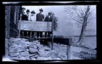 Group, old house near Tullytown [graphic].