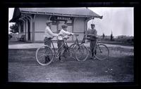 Elliston, Marriott & Wistar Wood on bicycles, [Brielle, NJ] [grapihc].