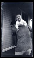 [Thomas C. Potts with Sarah Rhoads Potts over his shoulder] Sea Girt, NJ [graphic].