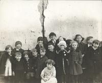 [Group of children, Southwark, Philadelphia] [graphic].