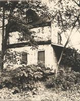 [Residence and garden at 42nd Street and Woodland Avenue, West Philadelphia] [graphic].