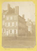 Rittenhouse Mansion. Northwest corner of Arch and Seventh Street. Sometimes called "fort Rittenhouse" [graphic] / Photograph by Richards.