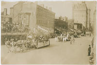[Founders' Week parade, Philadelphia Brewing Co. floats, Industrial Day, October 7, 1908, Philadelphia]
