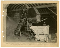 Link-Belt type "CF" loader furnished to Baugh & Sons Company, Philadelphia, for handling acid phosphate to power operated buggies.