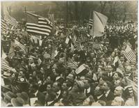 Crowds assembled to see Marshall Joffre from France