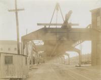 Progress of steel construction in Kens. [Kensington] Ave., looking south [at bent 374], April 16, 1917.