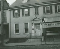 5275-7 Main St. Occupied by Thos. Jefferson in 1793 & Edmund Randolph.