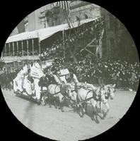 [Peace Jubilee parade, Yunger Maennerchor float in front of Keneseth Israel Temple, 1717 North Broad Street, Philadelphia.]