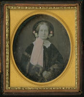 [Portrait of an unidentified woman]